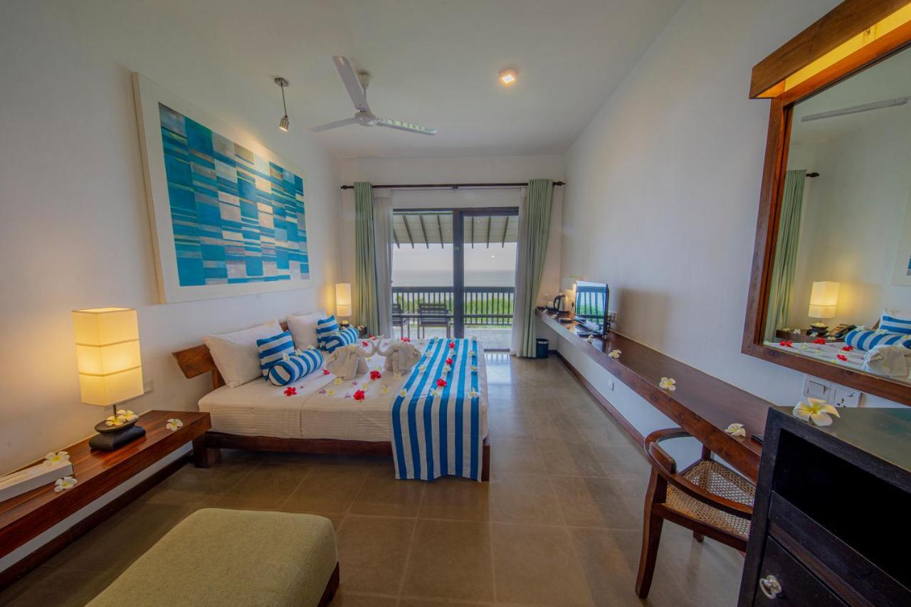 Temple Tree Resort & Spa Бентота Экстерьер фото